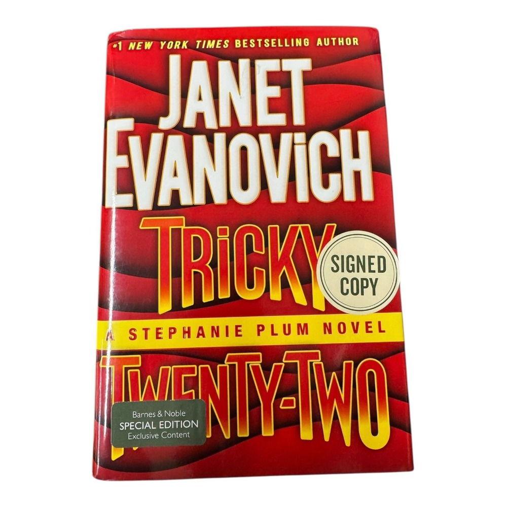 Tricky Twenty-Two by Janet Evanovich (2015 HCDJ) Autographed Signed Copy 1st‎ Ed